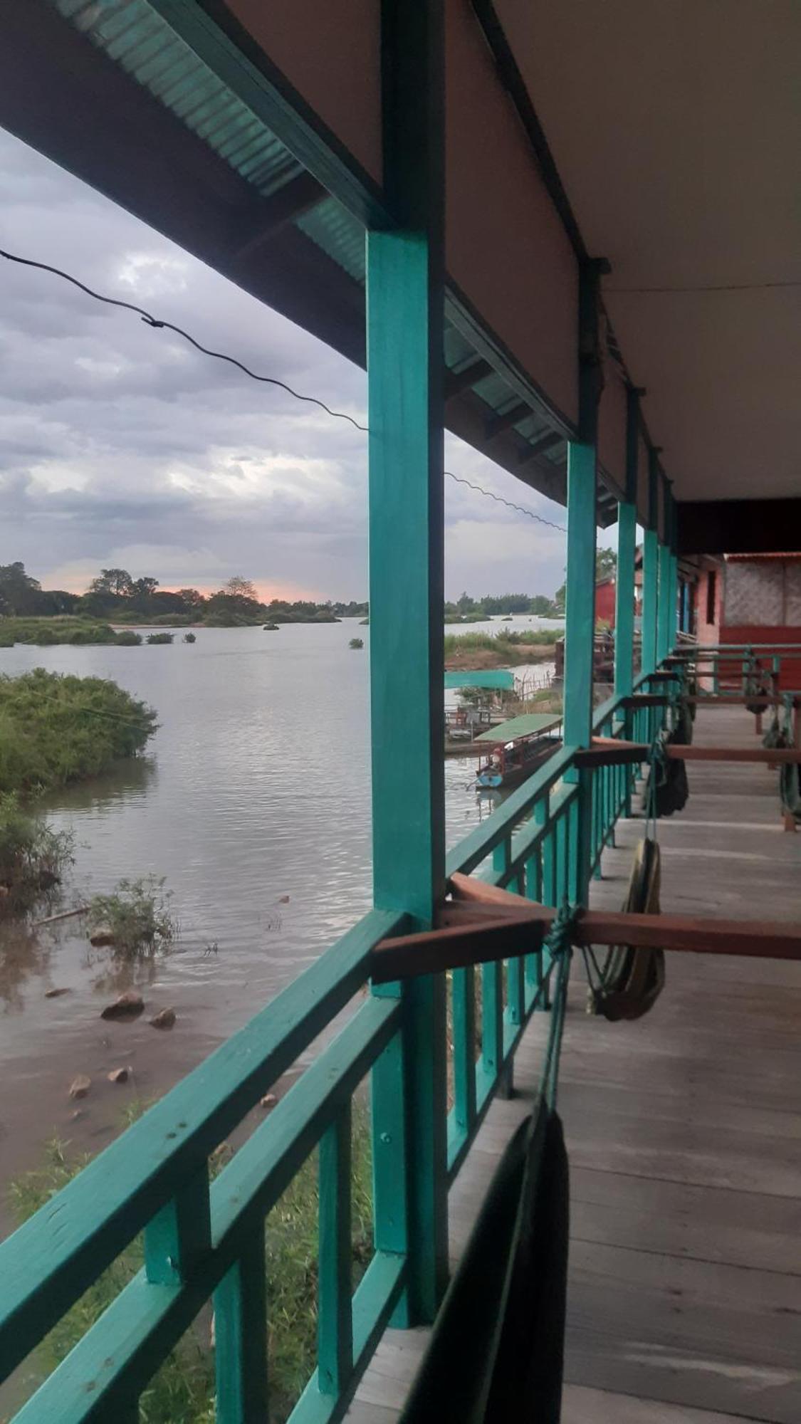 Sompong Sunset View Guest House Ban Dondét Cameră foto